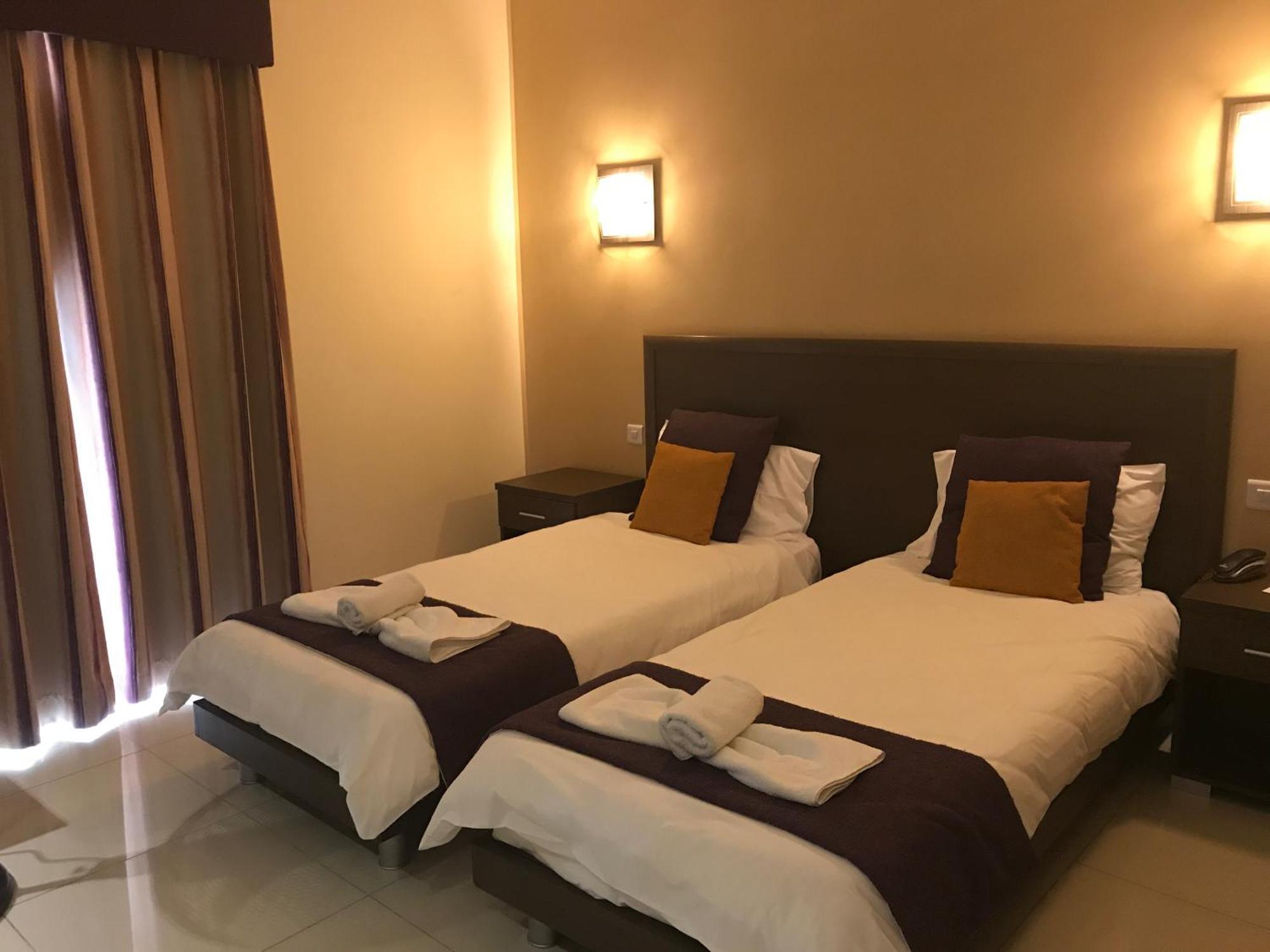 The Windsor Hotel Sliema Extérieur photo